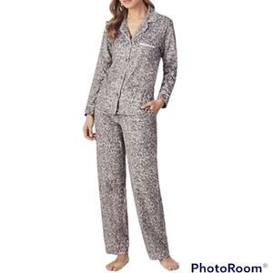 DKNY 2 Piece Pajama Grey Animal Print Sleepwear Set Size Small